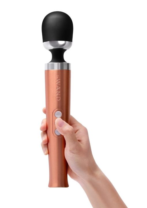 Le Wand Diecast Rechargeable Massager - Rose Gold - Image 3